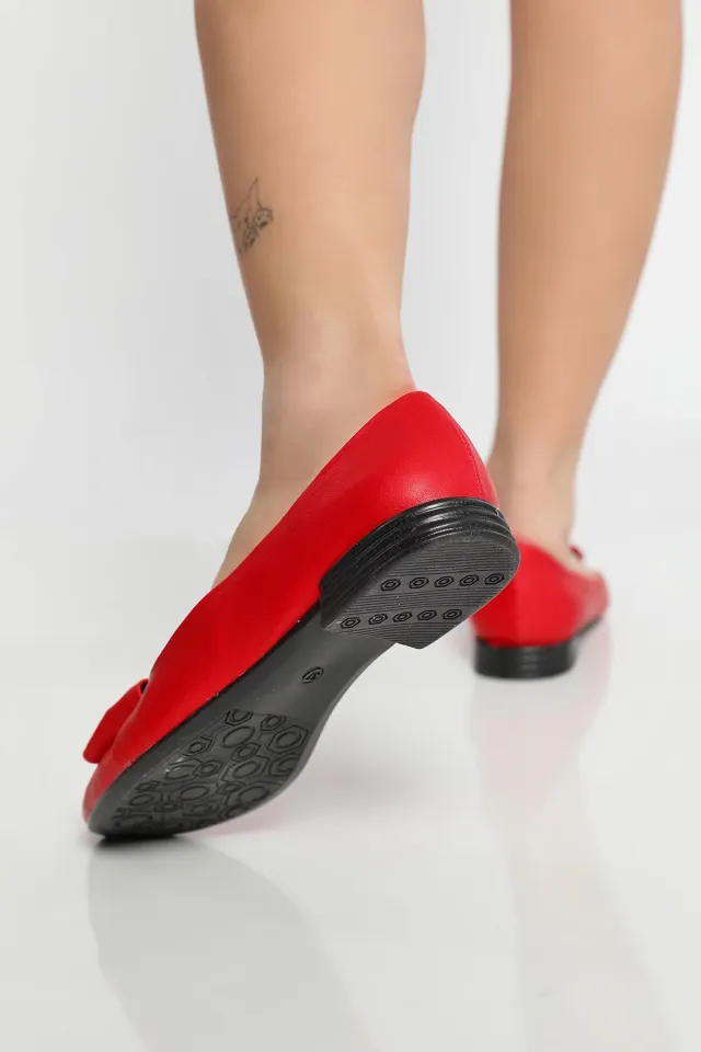 Kadın Fiyonklu Taş Detaylı Babet Ayakkabı Kırmızı
