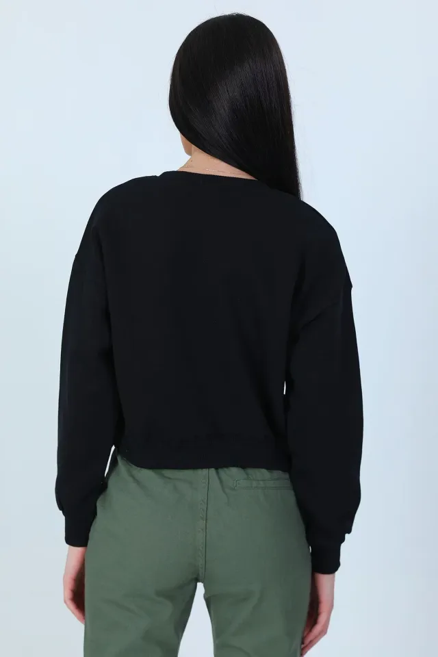 Kadın Şardonlu Ön Nakışlı Crop Sweatshirt Siyah