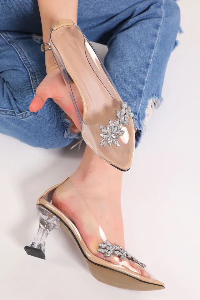Kadın Taş Detaylı Şeffaf Stiletto Topuklu Ayakkabı Bejşeffaf