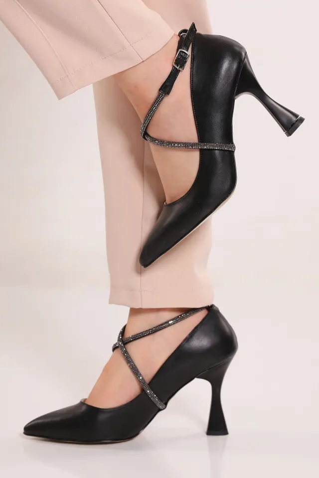 Kadın Taş Detaylı Topuklu Ayakkabı Siyah