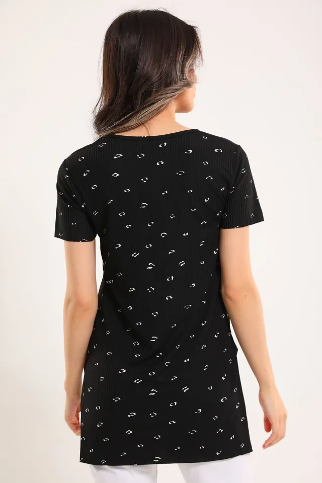 Kadın V Yaka Desenli T-shirt Siyah