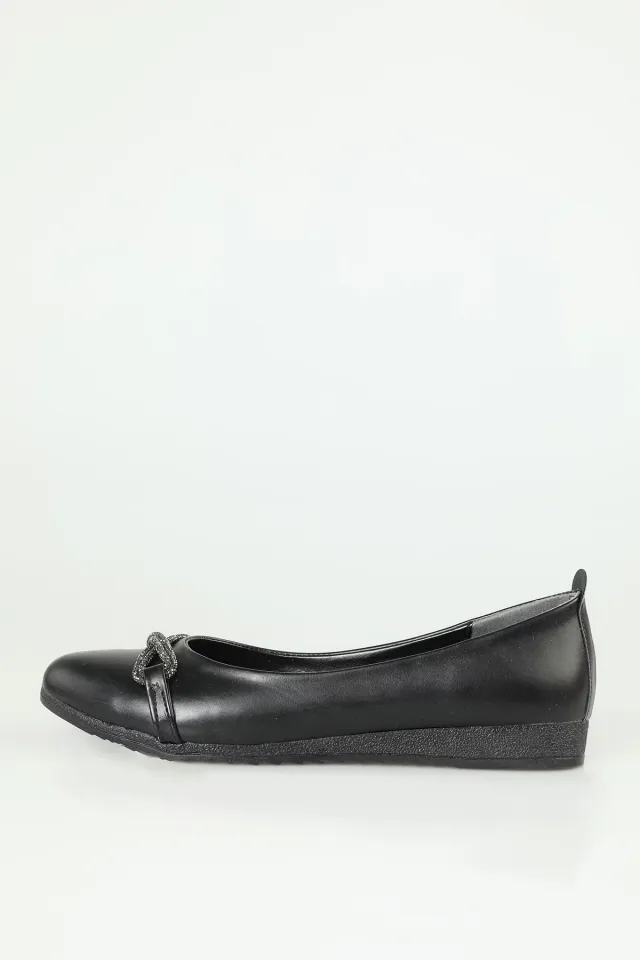 Kadın Tokalı Taş Detaylı Şık Babet Ayakkabı Siyah