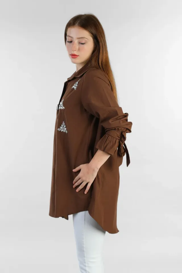 Kadın Taş Detaylı Kol Ucu Bağlamalı Tunik Gömlek Kahve