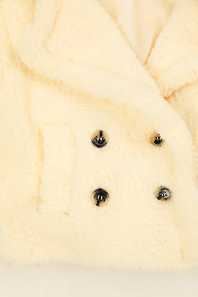 Kız Çocuk Düğmeli Peluş Ceket Krem