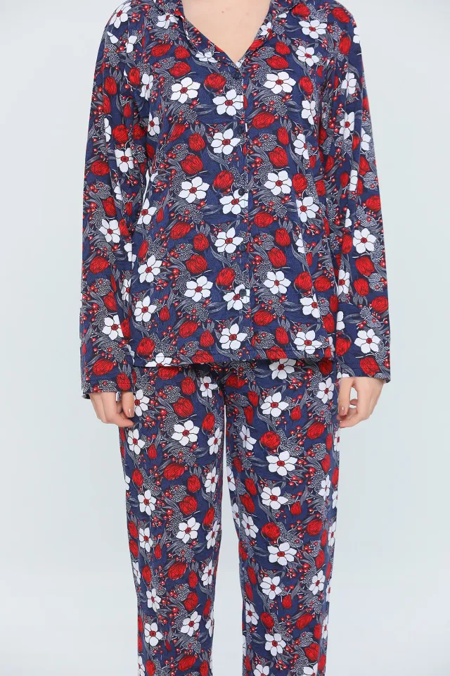 Kadın Önden Düğmeli Uzun Kollu Çiçek Desenli Pijama Takımı Lacivertkırmızı