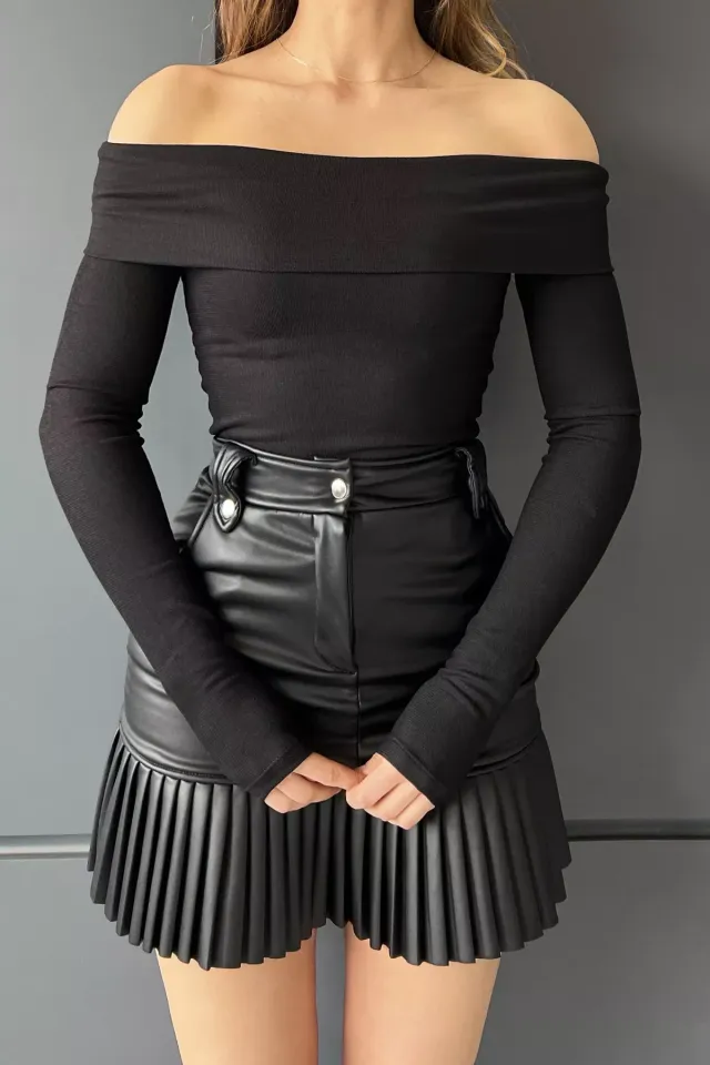 Madonna Yaka Likralı Kadın Crop Tops Bluz Siyah