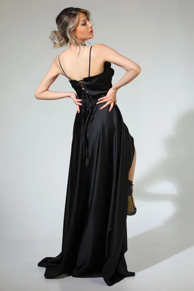 Mişhar İtalia Kadın İp Askılı Yırtmaç Detaylı Uzun Saten Abiye Elbise Siyah