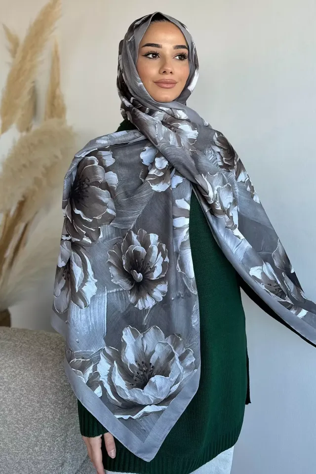 Mismara Tesettür Desenli Şal Gri