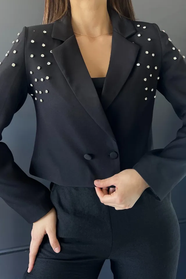 Ön Düğme Detaylı Taş İşlemeli Kadın Kısa Blazer Ceket Siyah