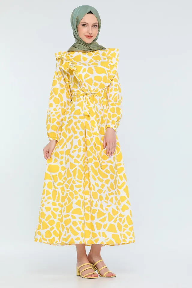 Kadın Modest Yaka Fırfırlı Mermer Desenli Uzun Tesettür Elbise Sarı