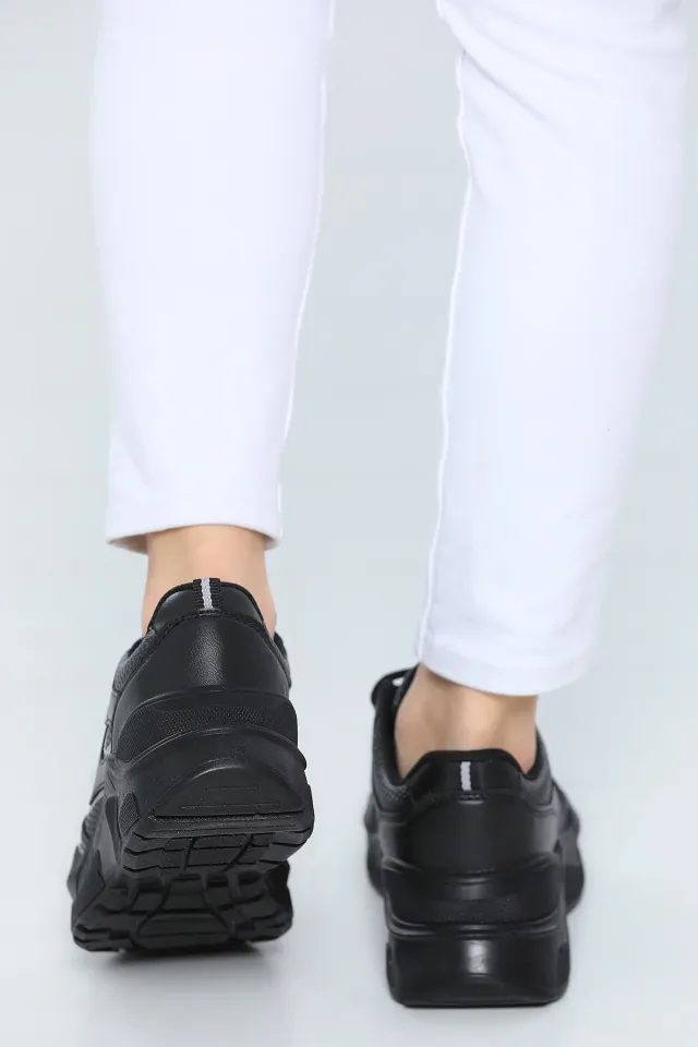 Kadın Bağcıklı Spor Ayakkabı Siyahgri