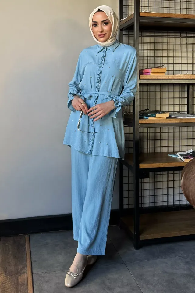 Tesettür Bel Kuşaklı Taşlı Tunik Pantolon İkili Takım Açıkmavi