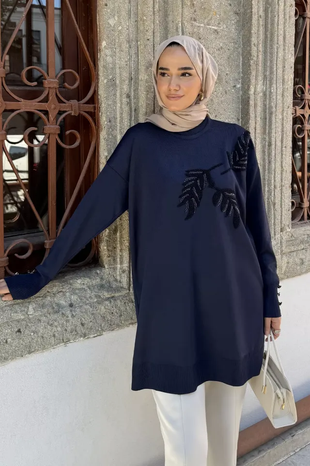 Yaprak Detaylı Tesettür Triko Tunik Lacivert