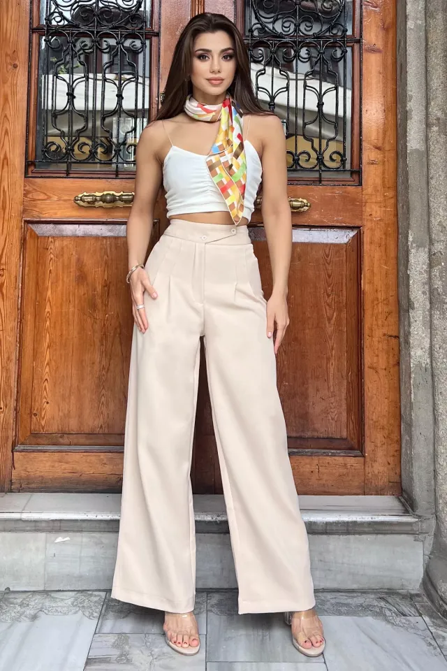 Yüksek Bel Düğme Detaylı Pileli Kadın Bol Paça Palazzo Kumaş Pantolon Bej